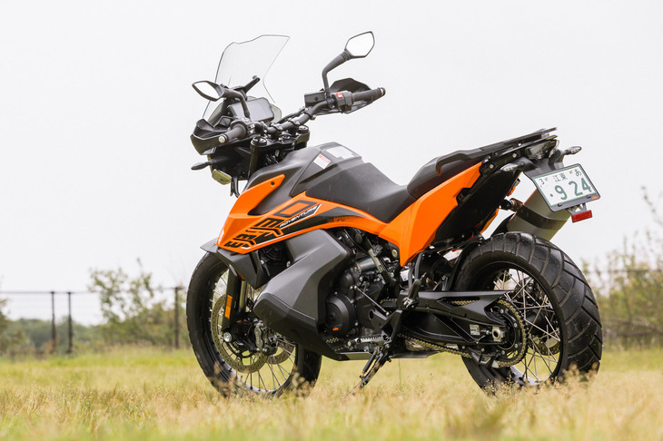 「890アドベンチャー」は、KTMのアドベンチャーモデルのなかでも2021年4月に発売されたばかりの最新モデルだ。