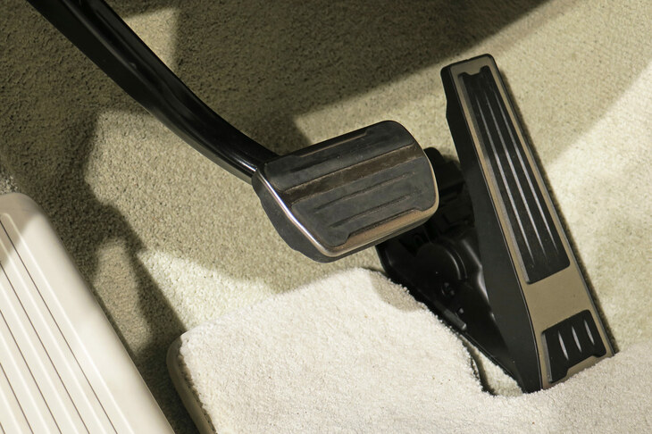 ランドローバー・レンジローバーSV P530（アクセル／ブレーキペダル）