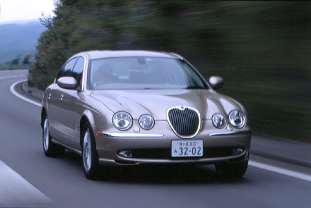 ジャガーSタイプ 4.2V8【試乗記】