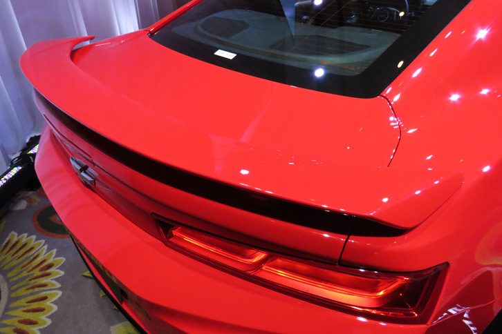 シボレー・カマロ（リアウイング）