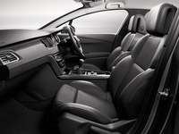 「プジョー508」シリーズに豪華な特別仕様車の画像