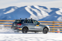 テスト車の「アウディQ5 2.0 TDIクワトロ」。