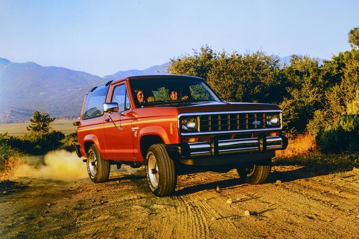 1984年には「レンジャー」とシャシーを共用するコンパクトな弟分「ブロンコII」も登場するが、こちらは一代限りで1990年に消滅している。