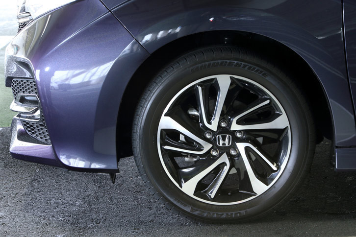 ホンダ・ステップワゴン スパーダ クールスピリットHonda SENSING