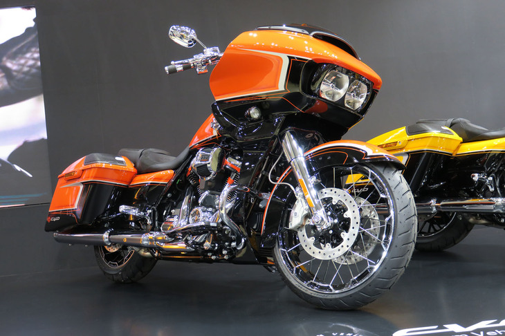 ハーレーダビッドソンCVOロードグライド リミテッド