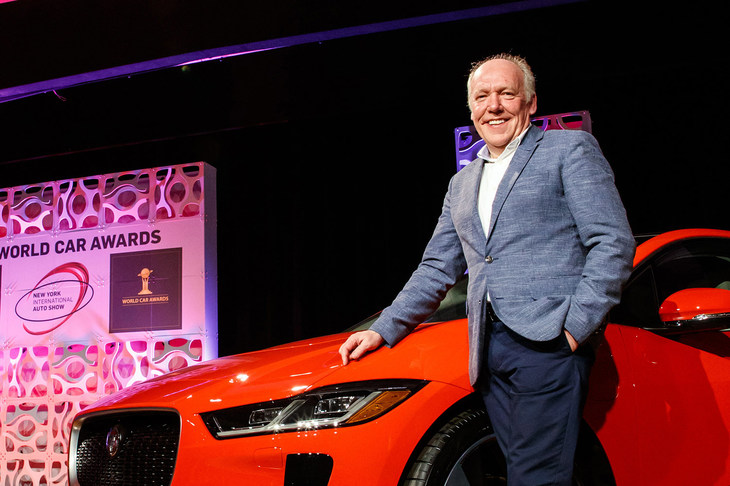 2代目「XK」以降、すべてのジャガーのモデルを手がけ、2019年6月末に勇退したデザイン・ディレクターのイアン・カラム氏。もちろん「Iペース」も彼の手によるものだった。