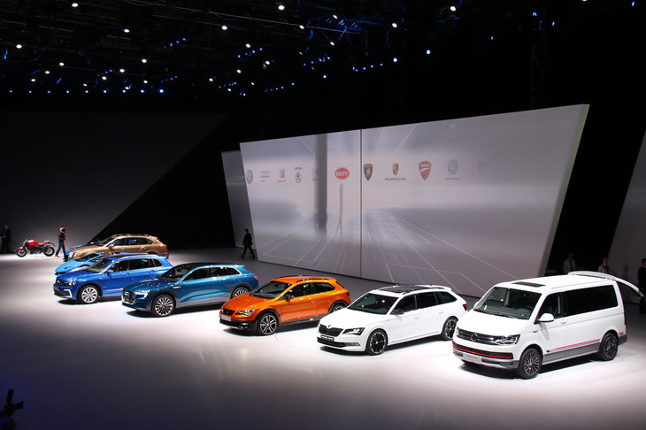 2009年にデメオ氏はフォルクスワーゲンへと移籍する。その後アウディの副社長を経て、セアトのCEOとなった。写真は2015年10月、フランクフルトモーターショーの前日に開催されたフォルクスワーゲングループナイトで。