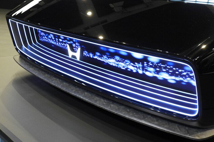 Honda 0 SALOON（サルーン）