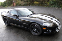 記者「お手柔らかに頼むよ、相棒」
	バイパー「やだ」
	……余談ですが、本当は「天上天下唯我独尊」って、一般的に知られているような傲慢（ごうまん）な意味ではないそうですよ。気になる人は、ぜひ図書館へ。