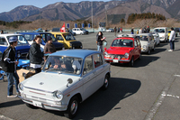 360cc軽の集い「富士サンロクミーティング2014」の会場から