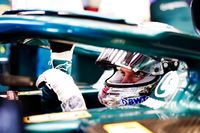 「このようなコースでは自信が必要なんだ」と予選後に自信ありげに語ったのは、アストンマーティンのセバスチャン・ベッテル（写真）。モナコで2勝している元王者は、プラクティス中に目に異物が入るというトラブル（？）に見舞われながらも予選では順調に駒を進め8位。レースではピット戦略でオーバーカットを見事成功させ2台抜きの5位と、上り調子で終えた。チームメイトのランス・ストロールは予選13位から8位入賞。アストンマーティンは19点でランキング5位にいる。（Photo=Aston Martin）