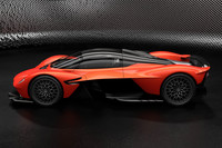 「ヴァルキリー」に搭載されるV12エンジンとギアボックスは、ボディー剛性を確保する構造体としても機能している。