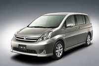 新CM椎名＆菅野で「トヨタ・アイシス」マイナーチェンジ