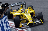 チームメイトのジャンカルロ・フィジケラ同様、佐藤琢磨は苦戦を強いられた。予選16位、決勝11位（写真は本田技研工業）