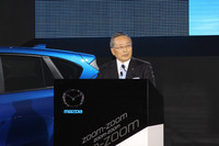 ブリーフィングに登壇した山内 孝代表取締役会長・社長兼CEO。