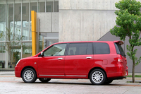 三菱ディオン Exceed Superパッケージ FF（CVT）【ブリーフテスト】の画像