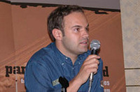 
	競技者サービスの責任者、フレデリック・ルキアン
	 