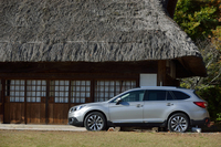 スバル・レガシィB4（4WD/CVT）／レガシィアウトバック リミテッド（4WD/CVT）【試乗記】の画像