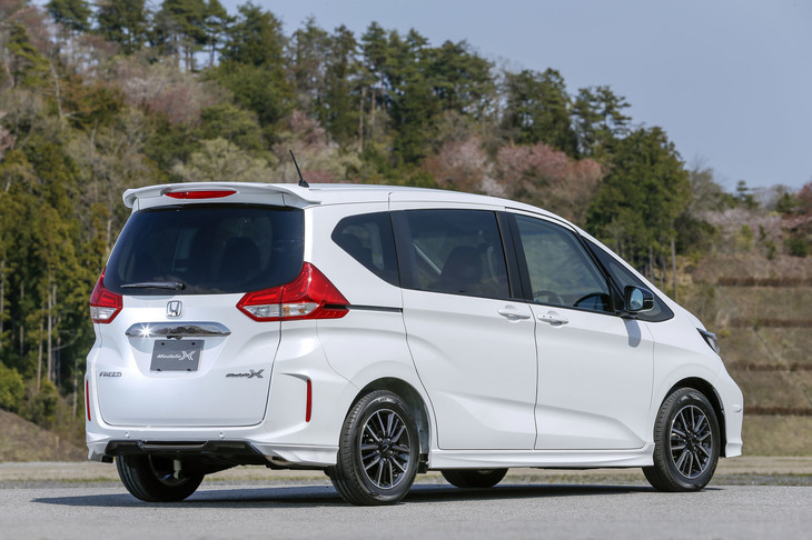 ホンダ・フリード モデューロX Honda SENSING（エクステリア）