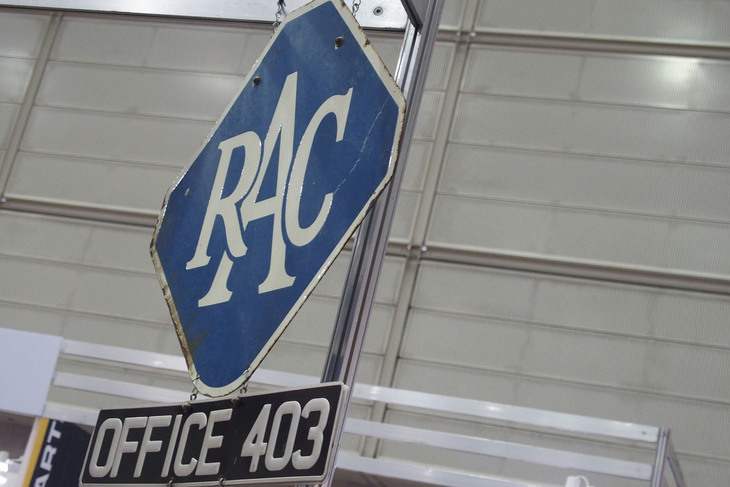 オフィス403のブース。