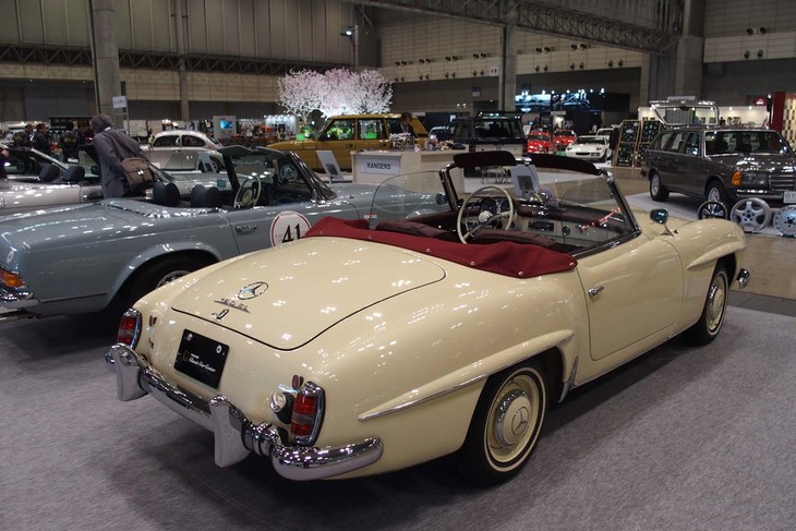 メルセデス・ベンツ190SL（1958年）／ヤナセ クラシックカー センター