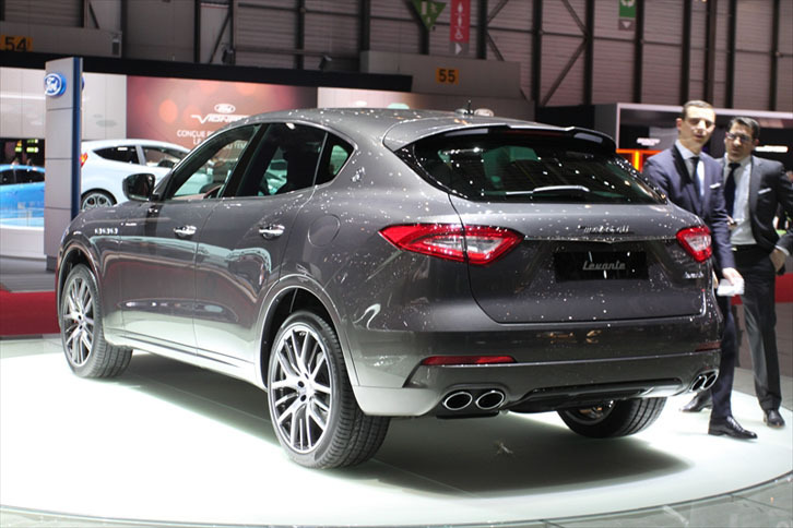 マセラティ・レヴァンテ