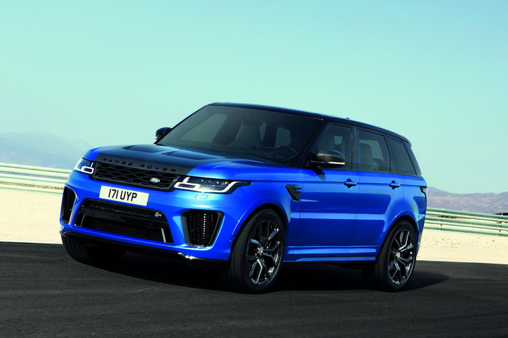「レンジローバー スポーツSVR」の最高出力は25psアップの575psにまで高められた。