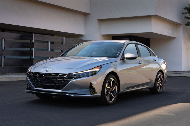 2020ノースアメリカン・カー・オブ・ザ・イヤーの乗用車部門でイヤーカーとなった「ヒョンデ・エラントラ」。