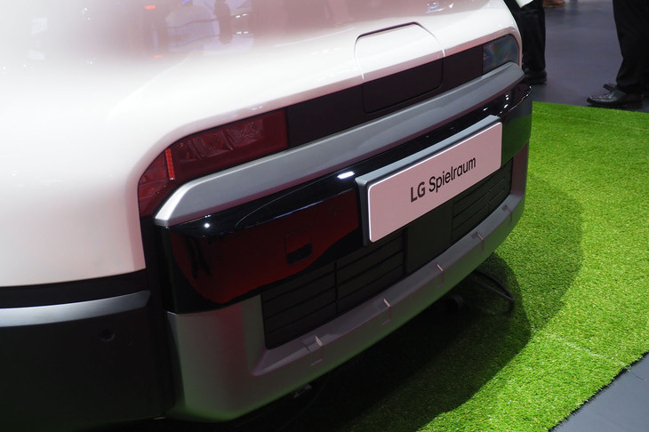 キアPV5 LGシュピラウム（コンセプトモデル）