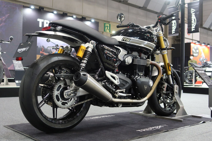 トライアンフ・スピードツイン1200RS
