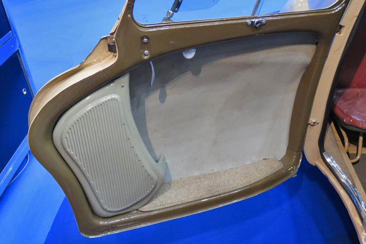 スバル360-K111型