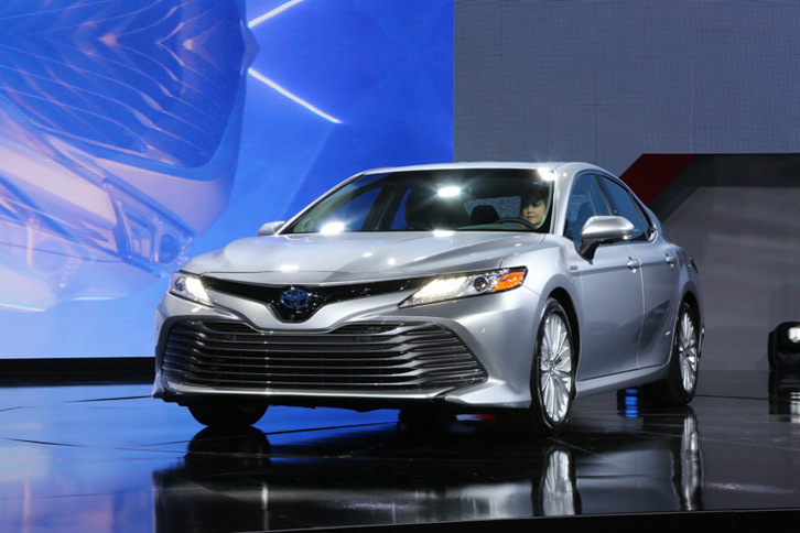 トヨタ・カムリXLE