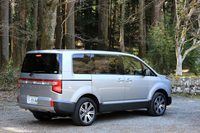 「三菱デリカ」シリーズの5代目のモデルにあたる「デリカD：5」。デビューは2007年のことで、モデルライフは今年で13年目を迎える。