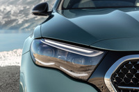 メルセデス・ベンツが新型「Eクラス」を発表　ラインナップの半数をPHEVにの画像