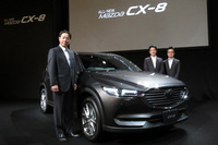 マツダが3列シートの新型SUV「CX-8」を発表