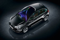 歴史的コラボ復活！　シトロエン×エッフェル塔のスペクタクル