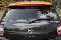 ラゲッジルームにベース車からの大きな変更点はなし。こちらも3ドアハッチバックに求められる実用性をきちんと確保している。（写真をクリックするとシートアレンジが見られます）