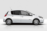 MT搭載のベーシックな「ルーテシア」限定発売の画像