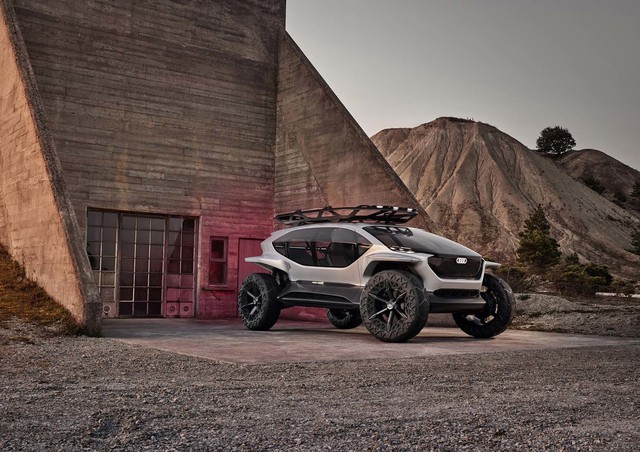 アウディ電動　自動車 未来のオフロードEV「アウディAI：TRAILクワトロ」登場 「AI
