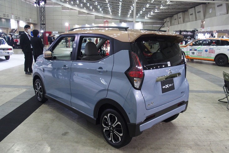 三菱eKクロスEV／三菱自動車