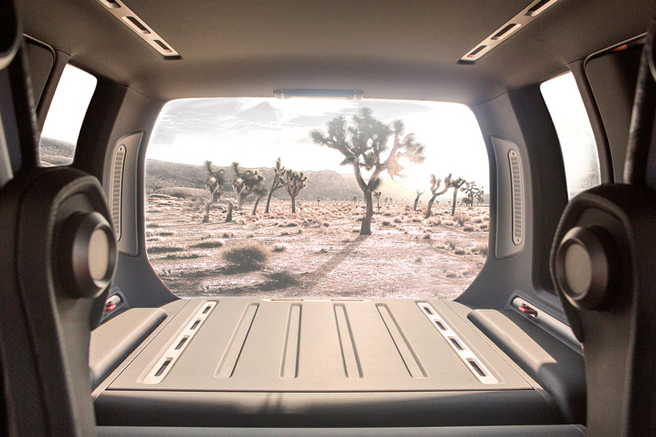 トヨタFT-4X（荷室）