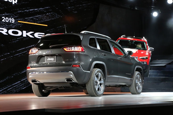 ジープ・チェロキー（エクステリア）