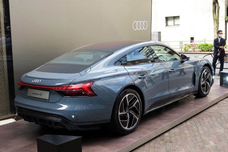 アウディe-tron GTクワトロ（エクステリア）