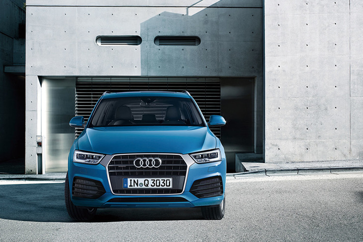 オフィシャルウェブサイトを見てみると、「A1」や「Q3」「TT」など、すでに海外で新型または改良型が発表されていながら日本に導入されていないモデルには、「2.0 TFSIクワトロ」といった従来どおりのグレード名が用いられている。