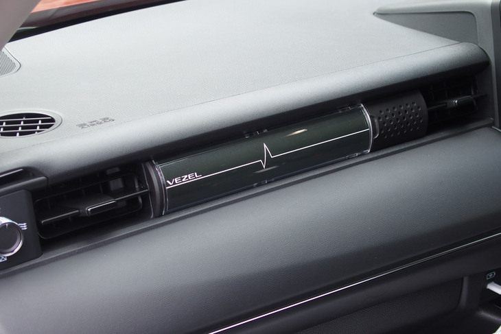 ホンダ・ヴェゼルe：HEV Z Sport Style（用品装着車／カスタマイズインテリアパネル）