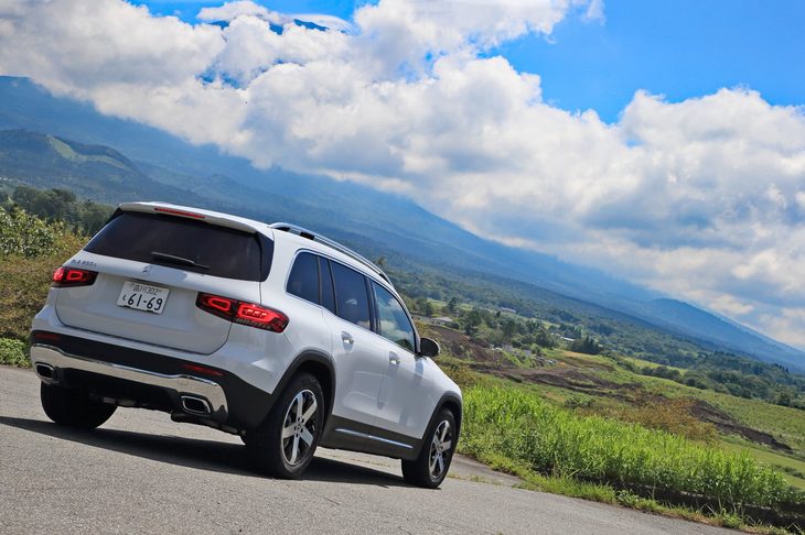 333km余りを試乗した今回は24.5リッターの軽油を消費。満タン法で13.6km/リッターの燃費を記録した。