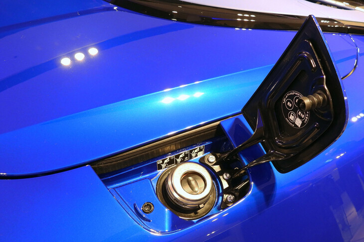 アストンマーティン・ヴァンキッシュ ヴォランテ（給油口）