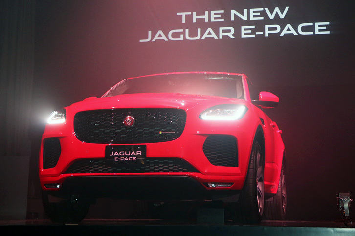 「ジャガーEペース ファーストエディション2.0L P250」 