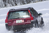 ボルボXC70 2.5T（5AT）【試乗記】