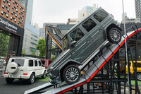 ベルンハルト氏によれば、外装部品で従来型から踏襲されているのはドアハンドルとスペアタイヤカバー、ヘッドランプウオッシャーのノズルの3点だけだという。